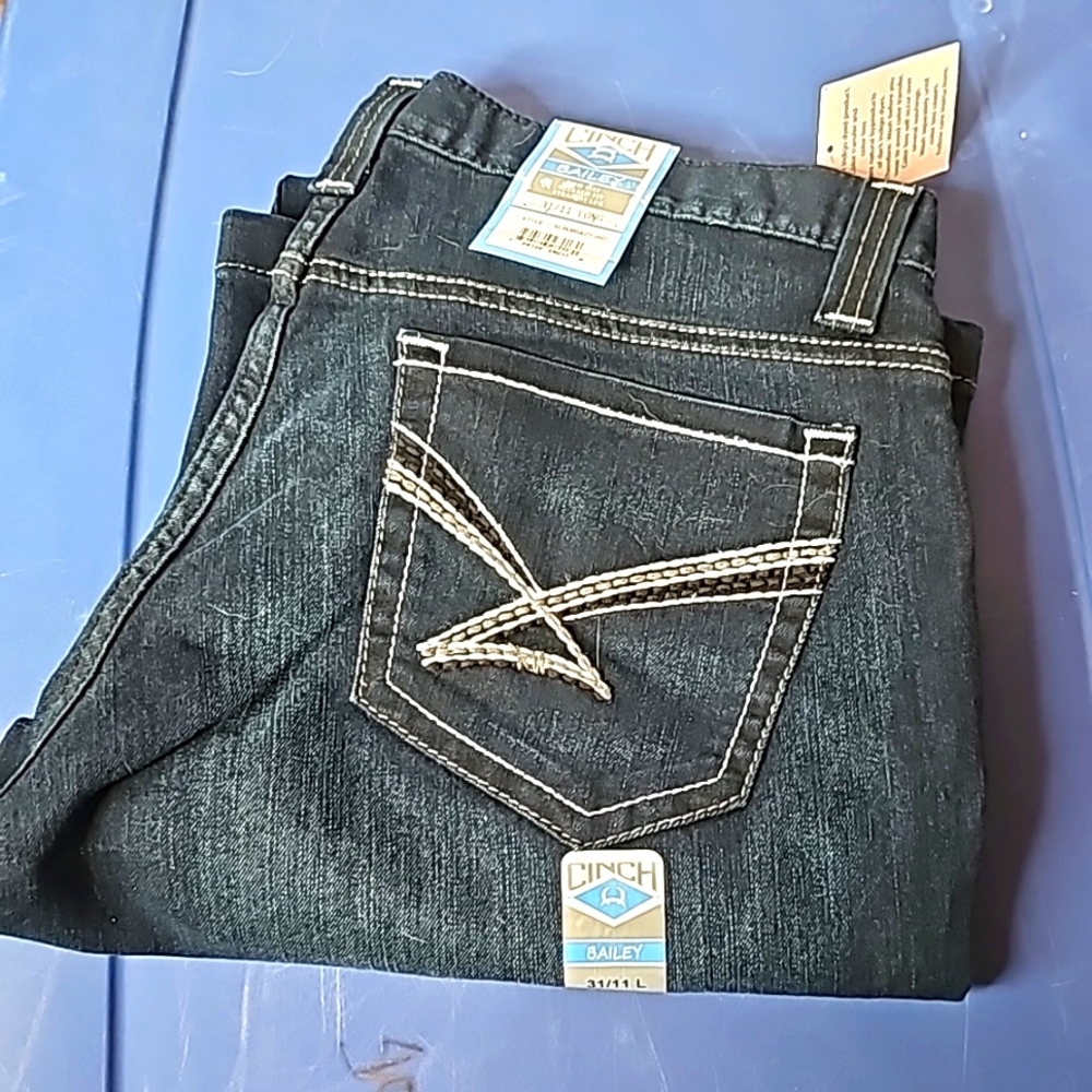 Cinch Bailey straight Leg Jeans, NWT